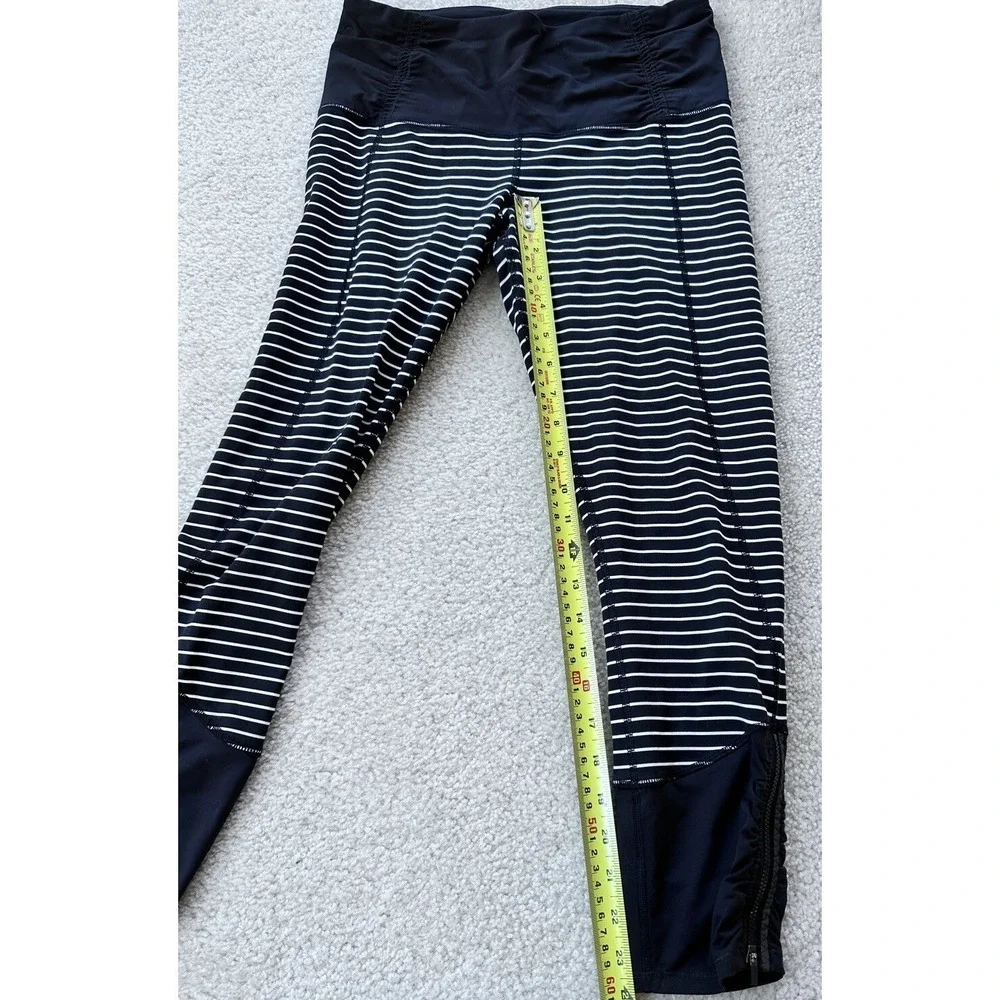 Lululemon Leggings 6 Black Striped